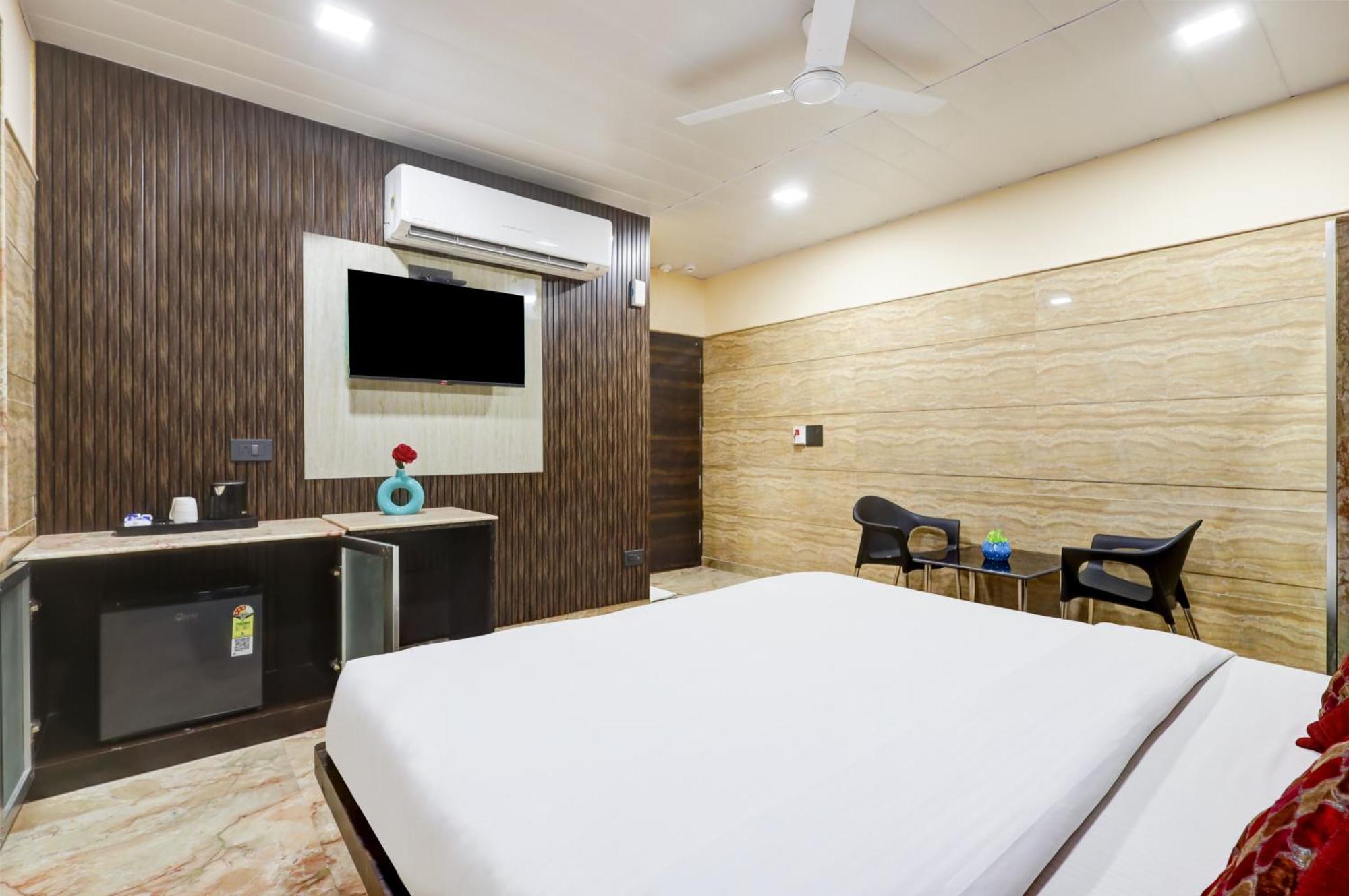 Hotel Singh Palace เดลี ภายนอก รูปภาพ
