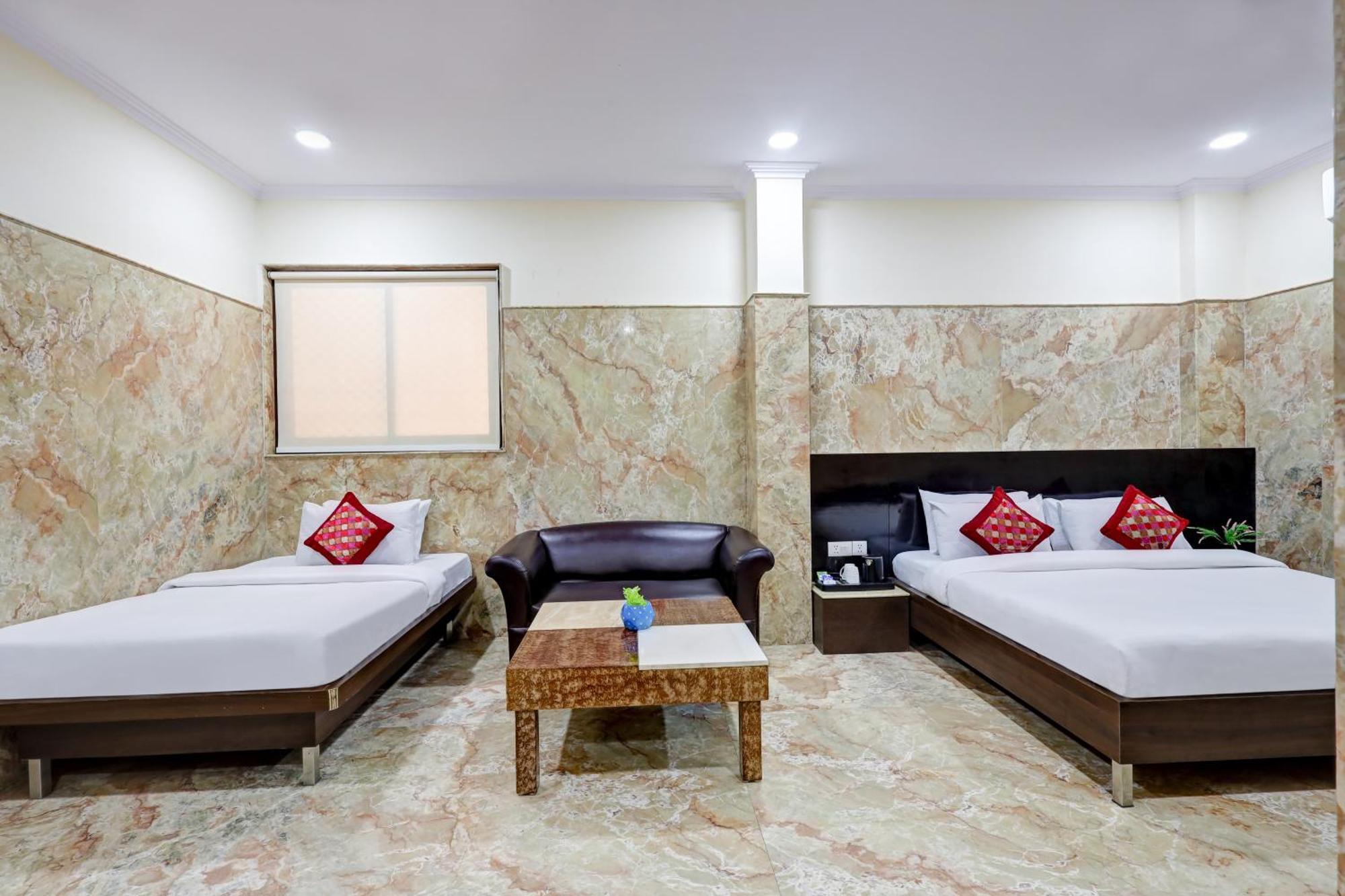 Hotel Singh Palace เดลี ภายนอก รูปภาพ
