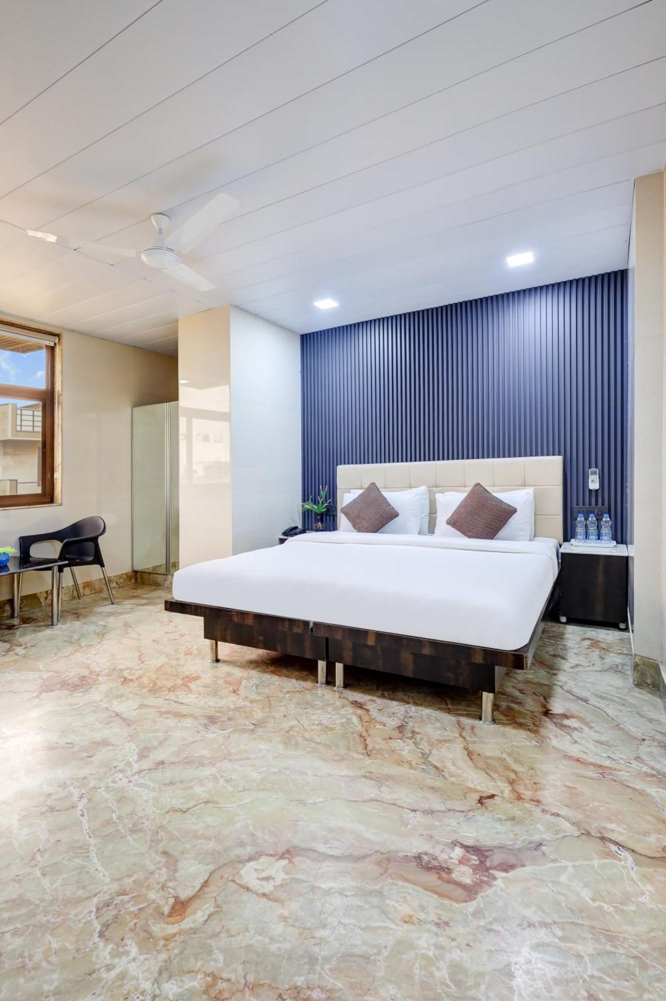 Hotel Singh Palace เดลี ภายนอก รูปภาพ