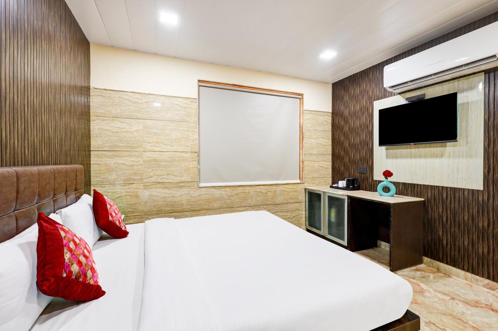 Hotel Singh Palace เดลี ภายนอก รูปภาพ